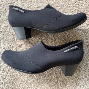 Women's Mephisto size 7.5 Low heel boot